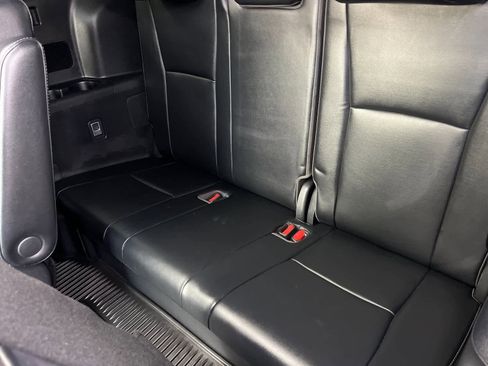 Used 2022 Toyota Highlander Platinum image 15