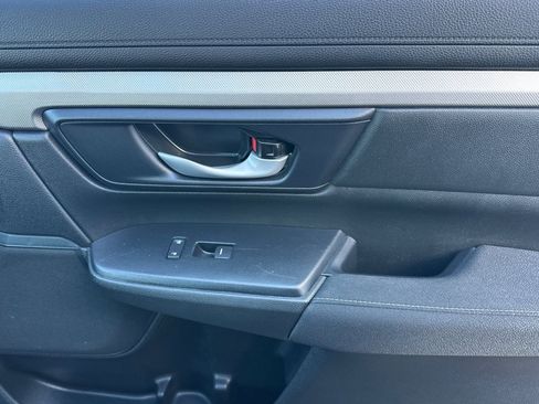 Certified 2019 Honda CR-V LX image 21