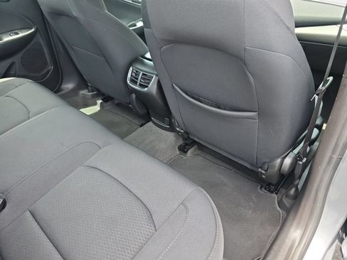 Used 2024 Chevrolet Malibu LT FWD image 11