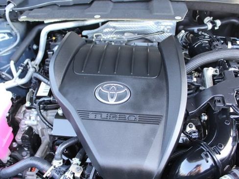 Certified 2025 Toyota Grand Highlander FWD image 58