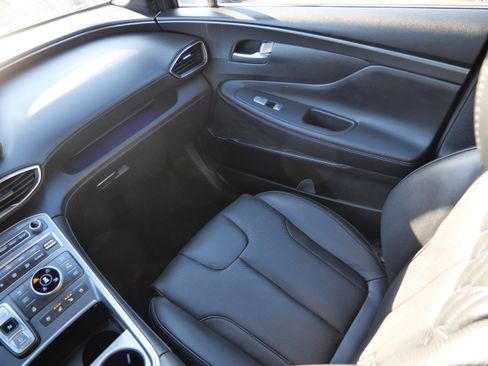 Certified 2023 Hyundai Santa Fe Calligraphy image 11