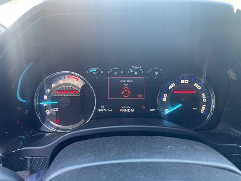 Used 2019 Ford F150 Lariat w/ Equipment Group 502A Luxury AWD/4WD image 20