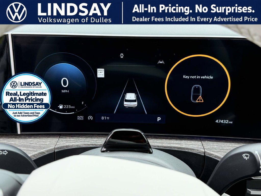 Used 2024 Hyundai Santa Fe Limited AWD/4WD image 24