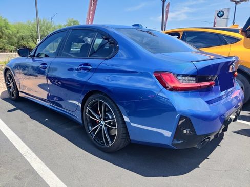 Used 2023 BMW 330i Sedan w/ M Sport Package RWD image 4