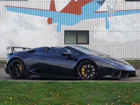 Used 2016 Lamborghini Huracan LP 610-4 image 11