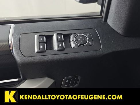 Used 2019 Ford F150 Lariat w/ Equipment Group 502A Luxury AWD/4WD image 25