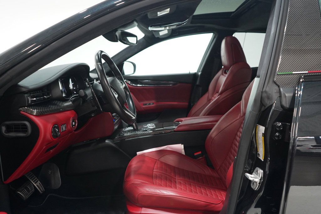 Used 2022 Maserati Quattroporte Trofeo RWD image 13