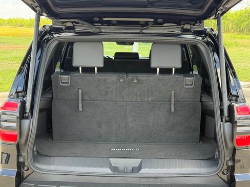 Used 2026 Toyota 4Runner Limited AWD/4WD image 19