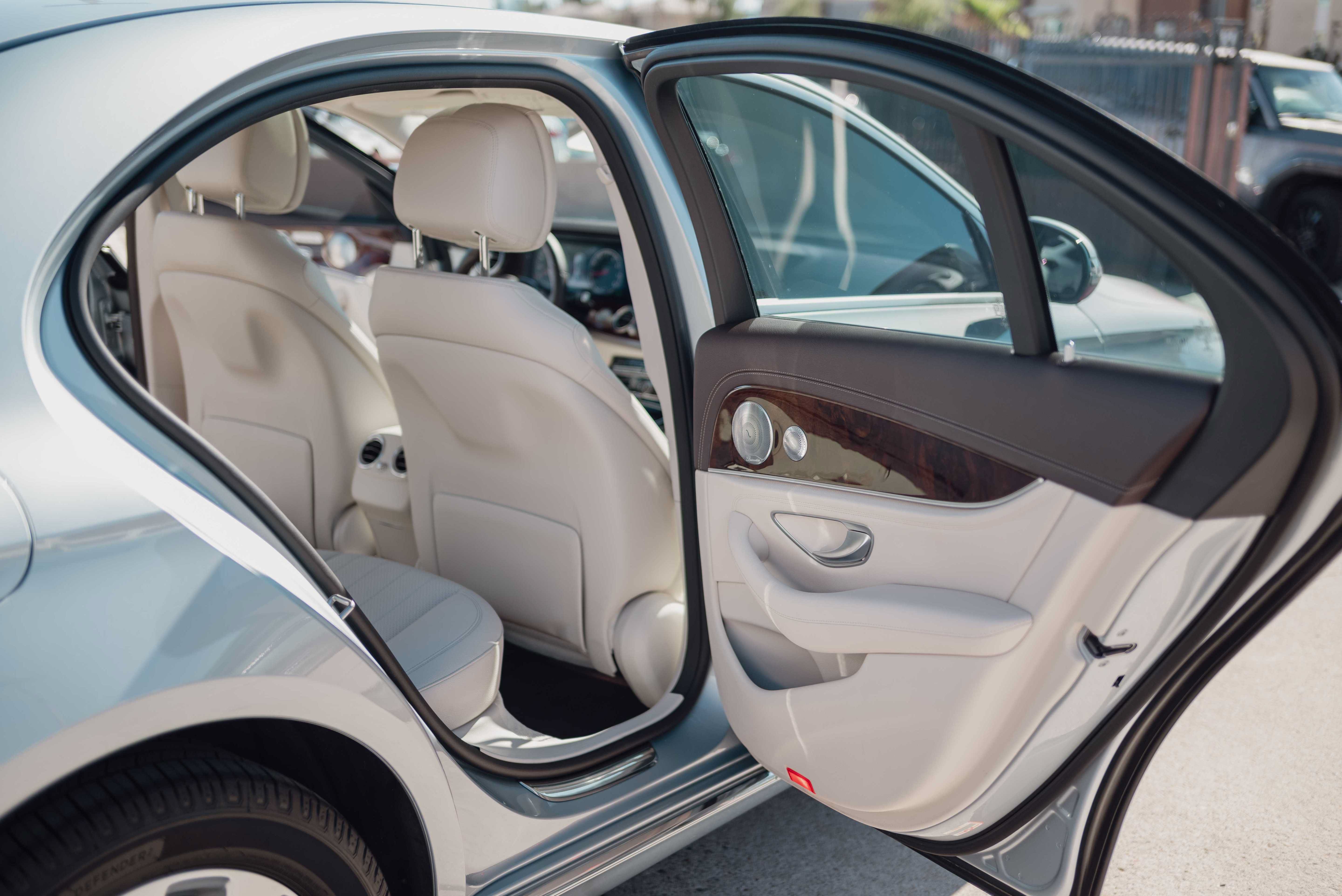 Used 2017 Mercedes-Benz E 300 image 12