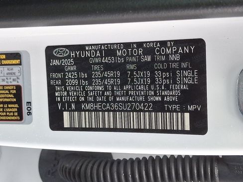 Certified 2025 Hyundai Kona Limited image 27