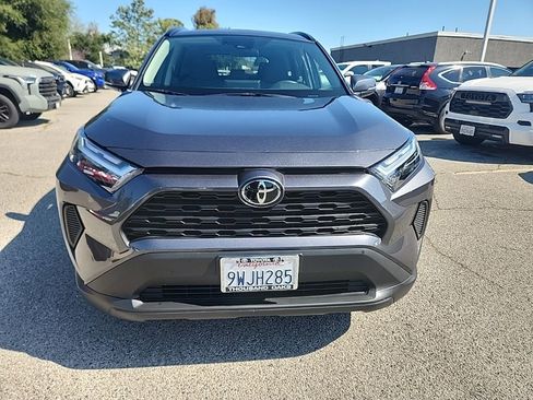 Used 2025 Toyota RAV4 XLE w/ Convenience Package image 8