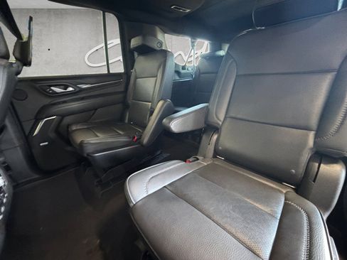 Used 2021 GMC Yukon XL Denali image 27