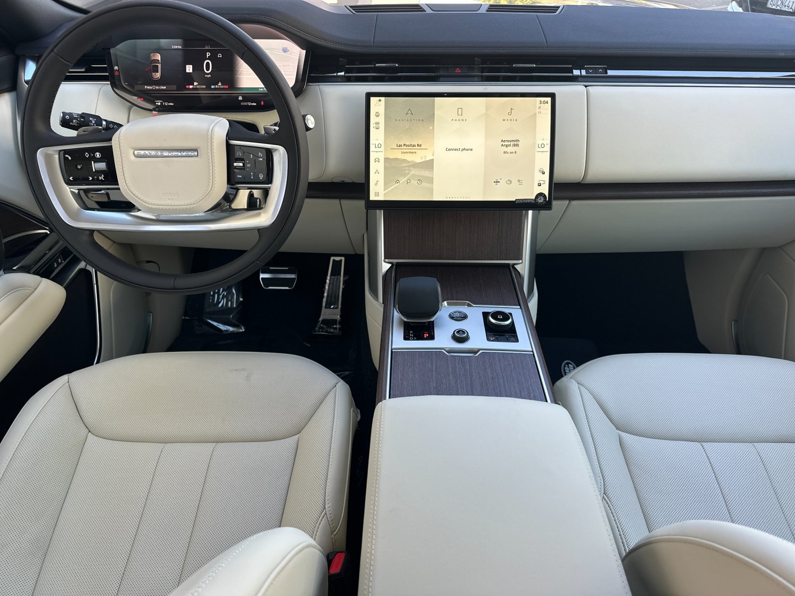 New 2027 Land Rover Range Rover Long Wheelbase SE AWD/4WD image 13