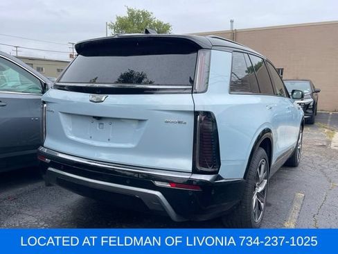 Used 2026 Cadillac Vistiq Sport w/ LPO, Floor Liner Package AWD/4WD image 3
