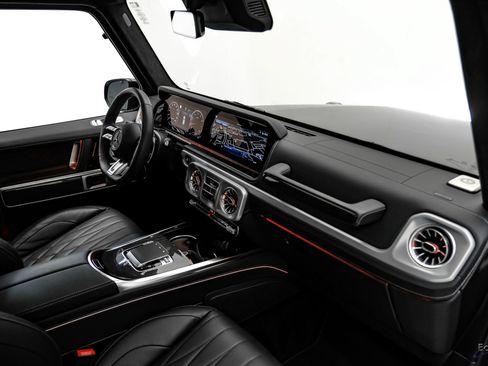 Used 2025 Mercedes-Benz G 63 AMG 4MATIC image 50
