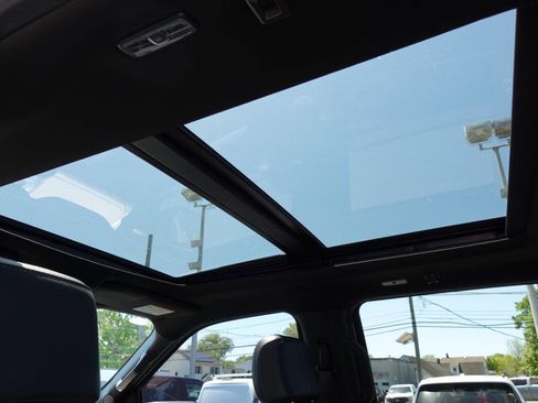Used 2023 Ford F150 Lariat w/ Equipment Group 502A High AWD/4WD image 28