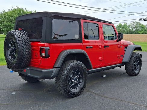 Used 2024 Jeep Wrangler Unlimited AWD/4WD image 4