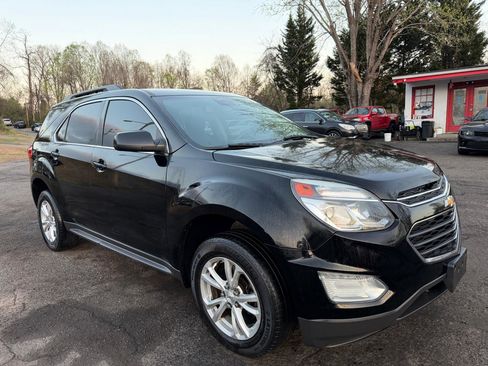 Used 2016 Chevrolet Equinox LT image 3