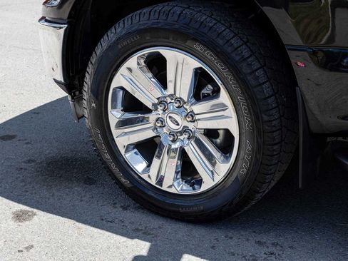 Used 2019 Ford F150 XLT w/ Equipment Group 302A Luxury AWD/4WD image 9