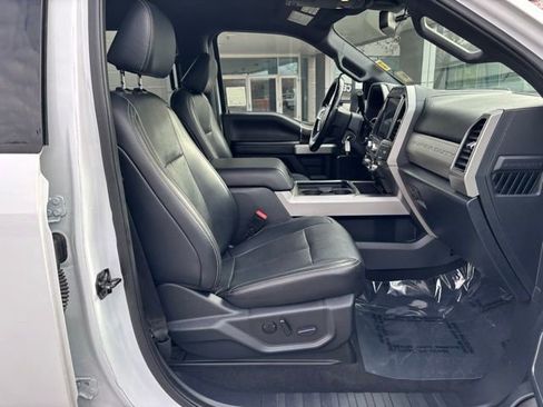 Used 2022 Ford F250 Lariat image 35