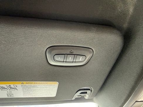 Used 2023 RAM 1500 Laramie AWD/4WD image 31