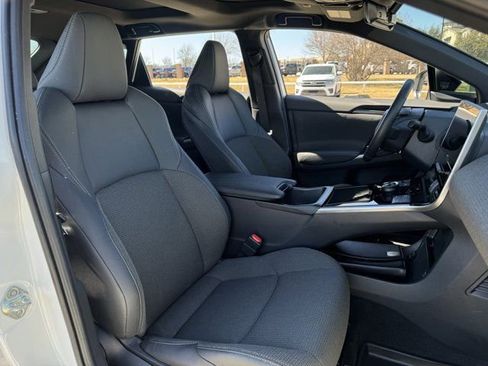 Used 2025 Toyota bZ4X FWD w/ Weather Package image 28