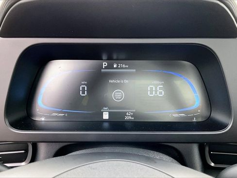 Used 2025 Hyundai Elantra Sport image 20