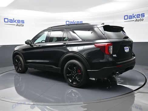 Used 2022 Ford Explorer ST w/ Equipment Group 401A image 6