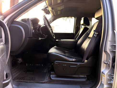 Used 2011 GMC Sierra 1500 SLE w/ Power Tech Package image 16