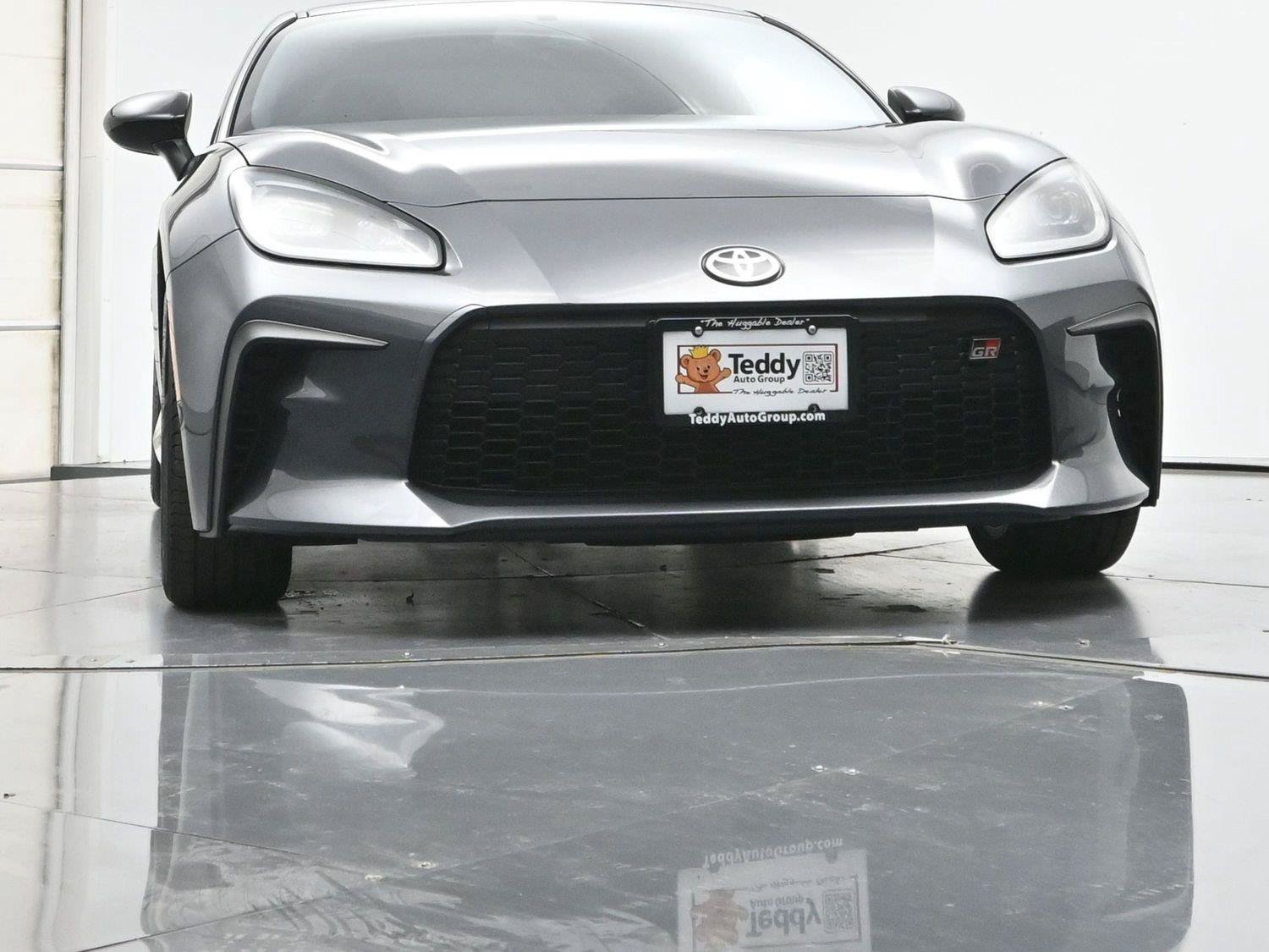 Used 2024 Toyota GR86 RWD image 25