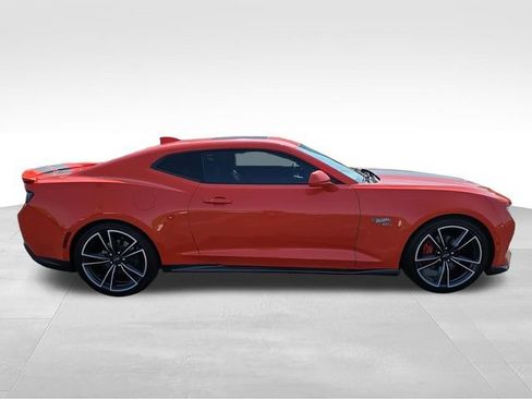 Used 2018 Chevrolet Camaro LT w/ Hot Wheels Edition RWD image 4