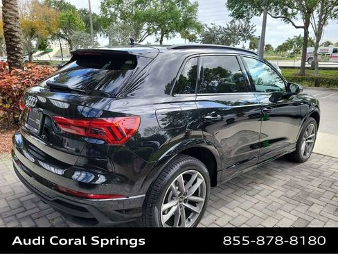 Certified 2025 Audi Q3 2.0T Premium w/ Convenience Package image 4