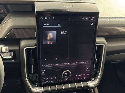 New 2026 GMC Yukon Elevation w/ Elevation Premium Package image 18