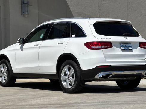 Used 2018 Mercedes-Benz GLC 300 image 3
