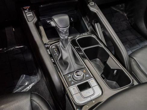 Certified 2025 Kia Telluride S AWD/4WD image 22