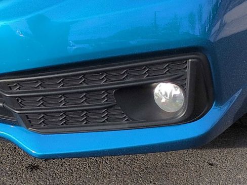 Used 2023 Subaru Impreza Premium image 11