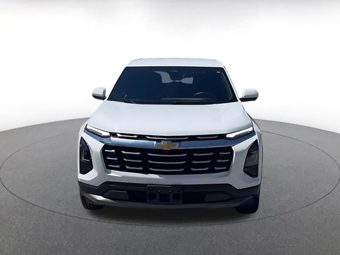 Used 2025 Chevrolet Equinox LT FWD image 4
