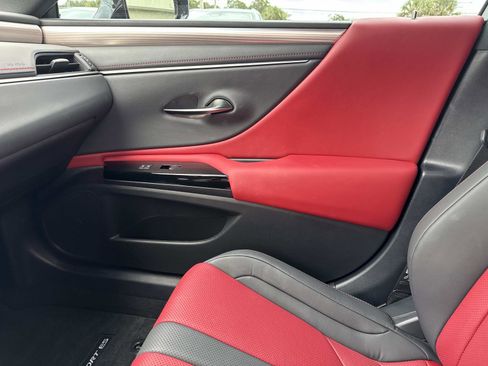 Certified 2024 Lexus ES 350 F Sport image 22