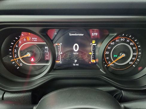 New 2025 Jeep Gladiator Sport image 15