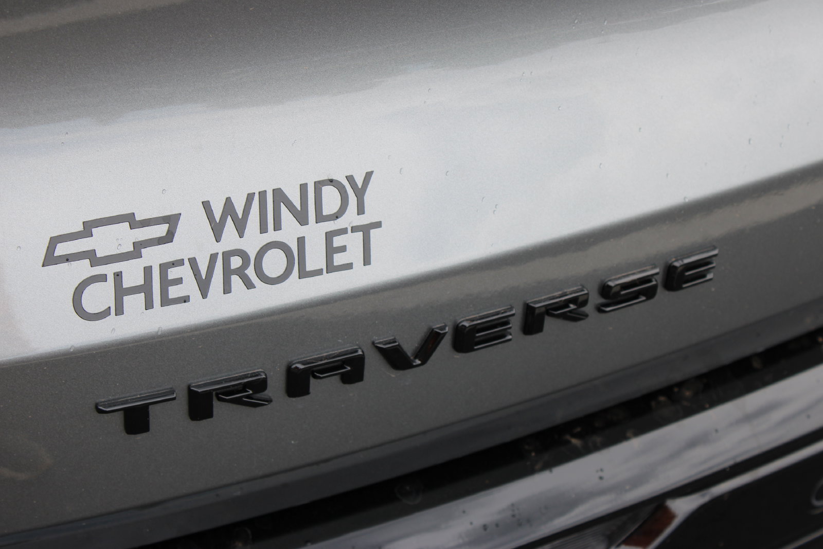 New 2026 Chevrolet Traverse RS w/ LPO, Floor Liner Package FWD image 30
