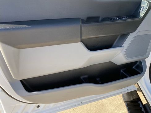 Used 2024 Ford F350 XL w/ XL Chrome Package image 14