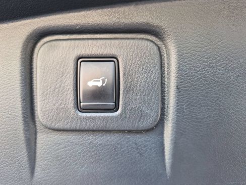 Used 2023 Nissan Murano SL AWD/4WD image 30