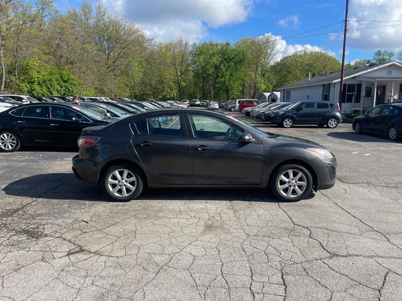 Used 2010 MAZDA MAZDA3 i Touring FWD image 4