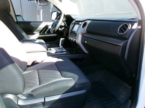 Used 2014 Toyota Tundra SR5 w/ TRD Off Road Package image 14