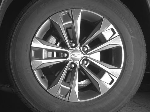 Used 2025 Chevrolet Equinox LT image 12