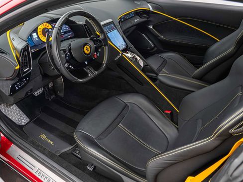 Certified 2022 Ferrari Roma image 29