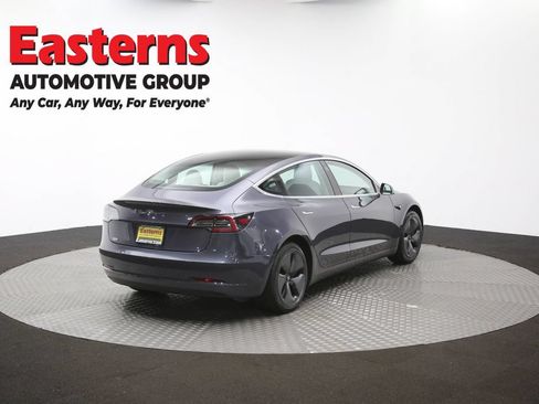 Used 2019 Tesla Model 3 Standard Range RWD image 35
