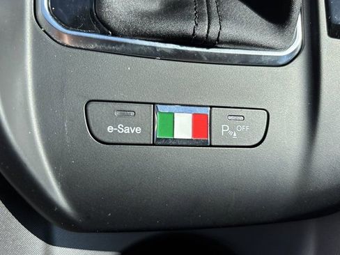 Used 2024 Alfa Romeo Tonale Ti AWD/4WD image 40