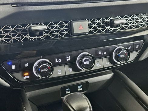 Used 2023 Honda Accord Touring image 24