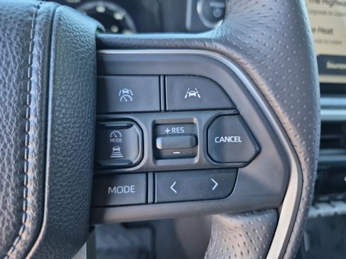 Certified 2026 Toyota 4Runner Platinum AWD/4WD image 28